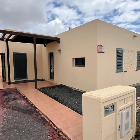 Anahi Homes Corralejo- Dracaena 16